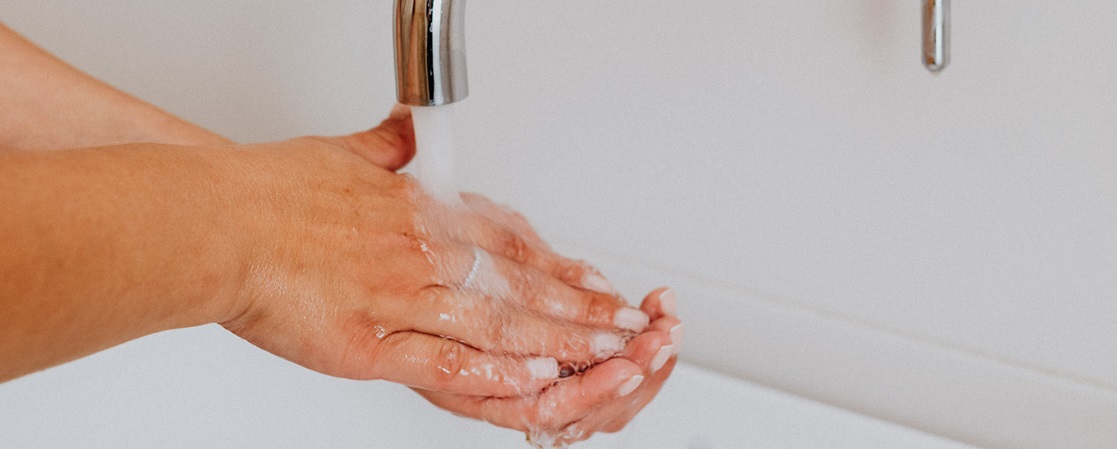 pexels-karolina-grabowska-5240607